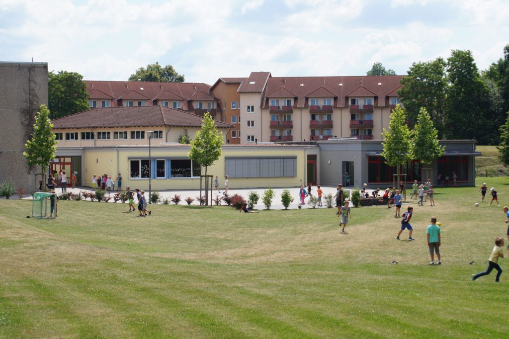 Ansicht der neuen Grundschule Stadtlengsfeld (heute Gemeinschaftsschule)