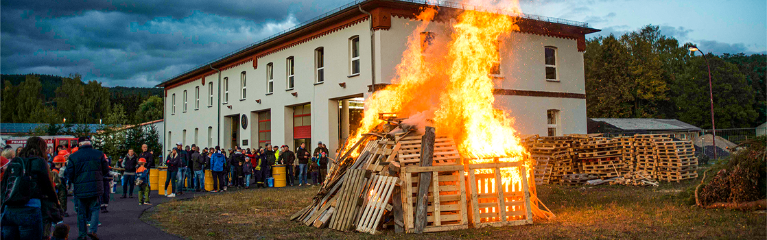 Traditionsfeuer