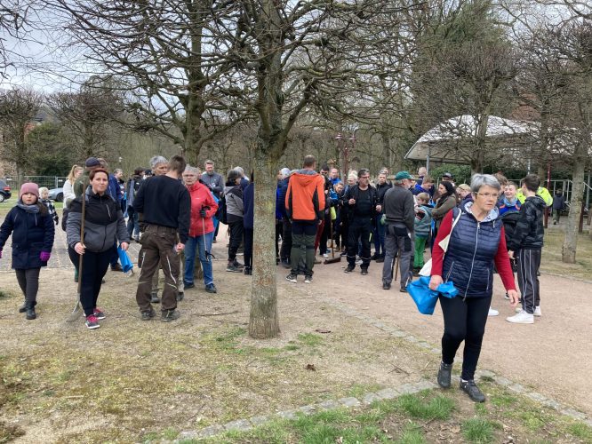 Aufräumtag_1_Beginn